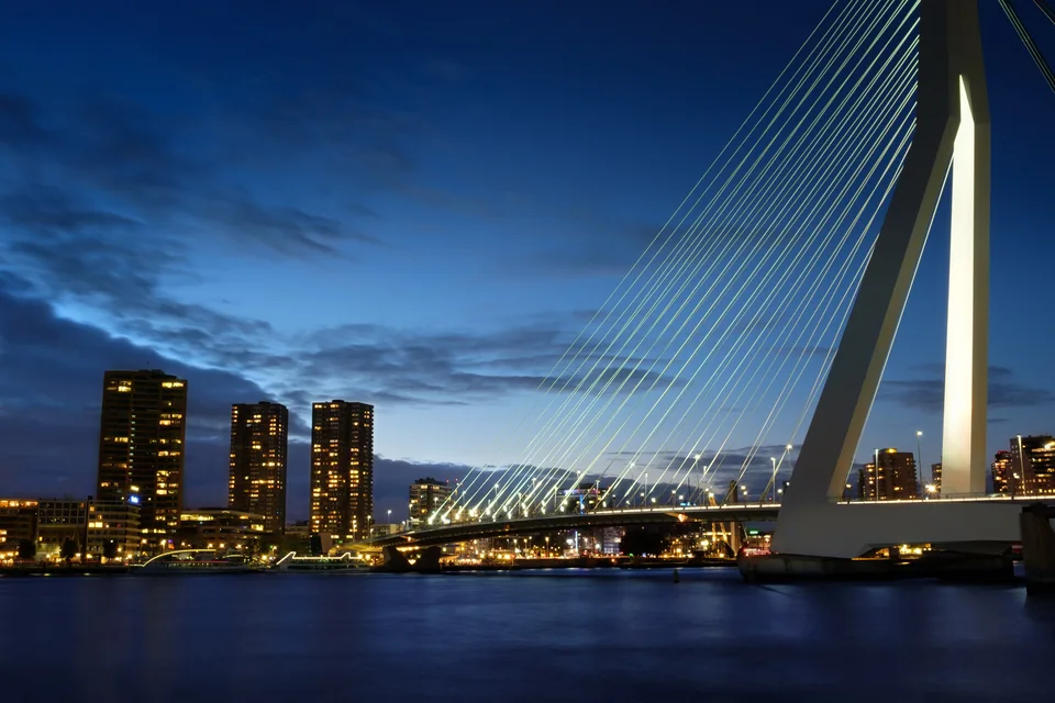 Rotterdam · Şehir Görseli