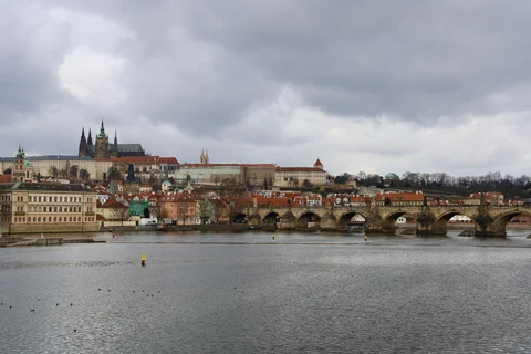 Prag ve Vltava Nehri