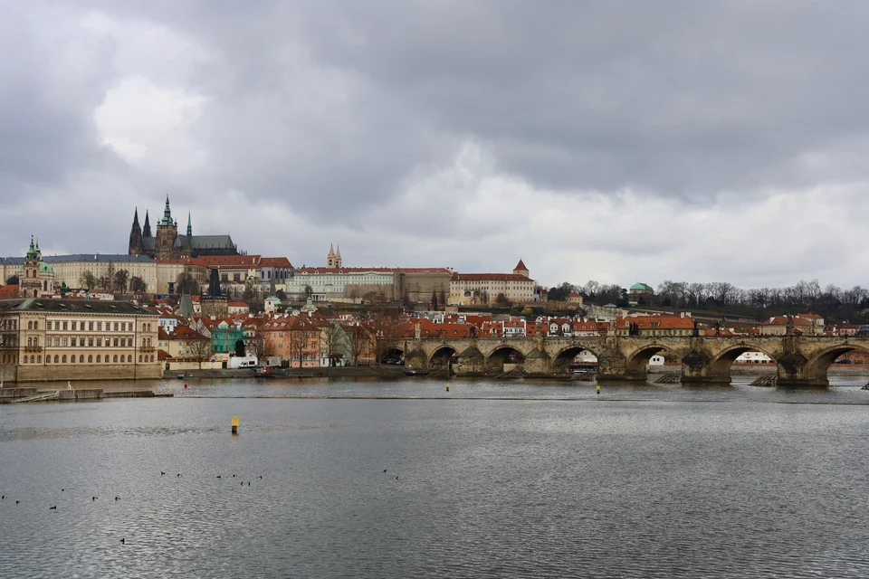 Prag ve Vltava Nehri