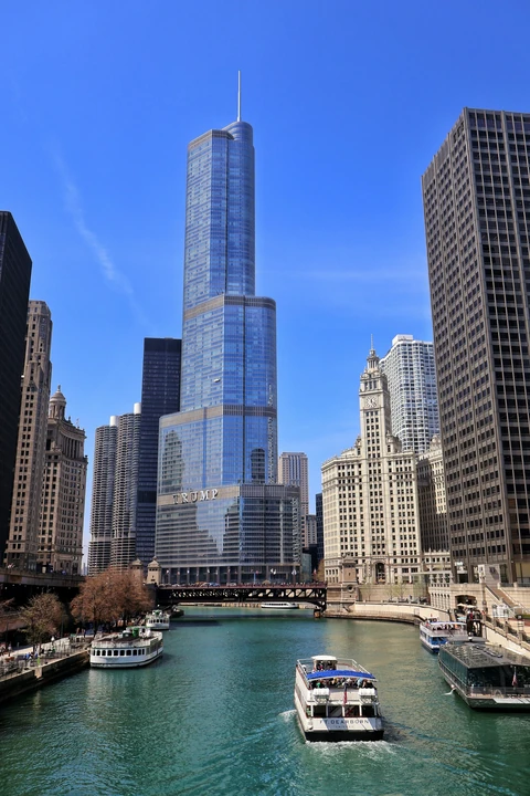Chicago · Nehir Kıyısındaki Mimari